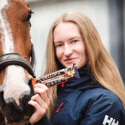 12gab iepakojums - Liellopa proteīna batoniņš ar sāļās karameles garšu